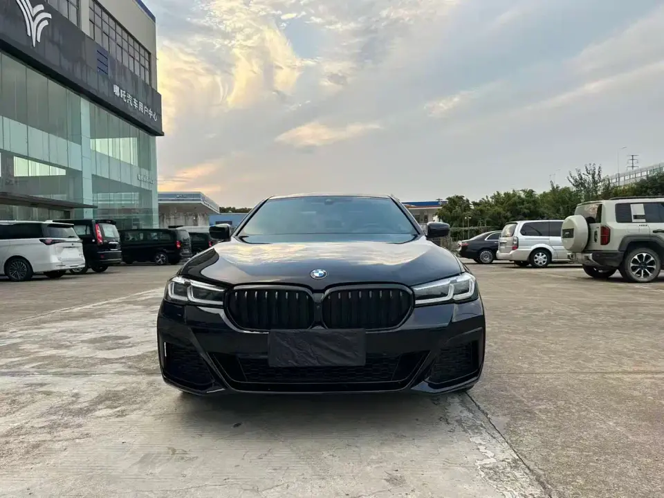 BMW 5 Series 530Li Premium M Sport Package 2021