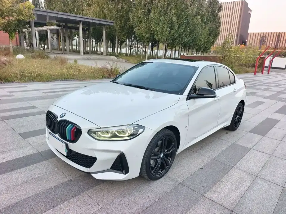 BMW 1 Series 125i M Sport Shadow Edition 2023