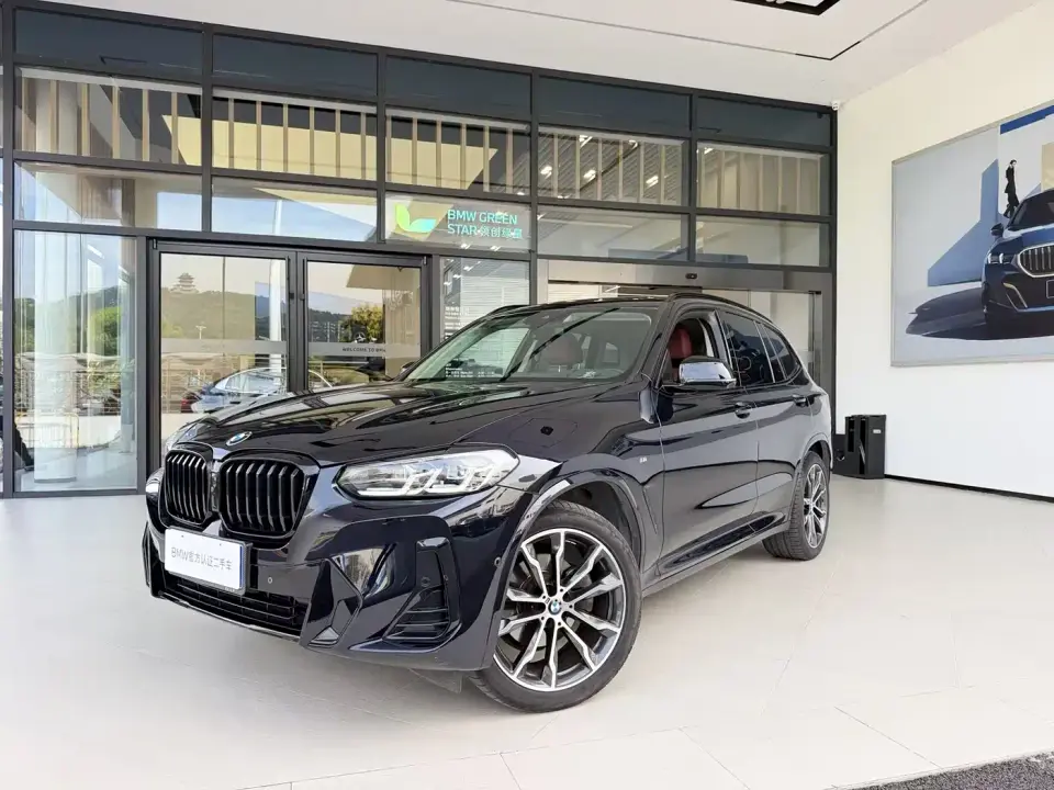 BMW X3 xDrive30i Leading M Night Package 2024
