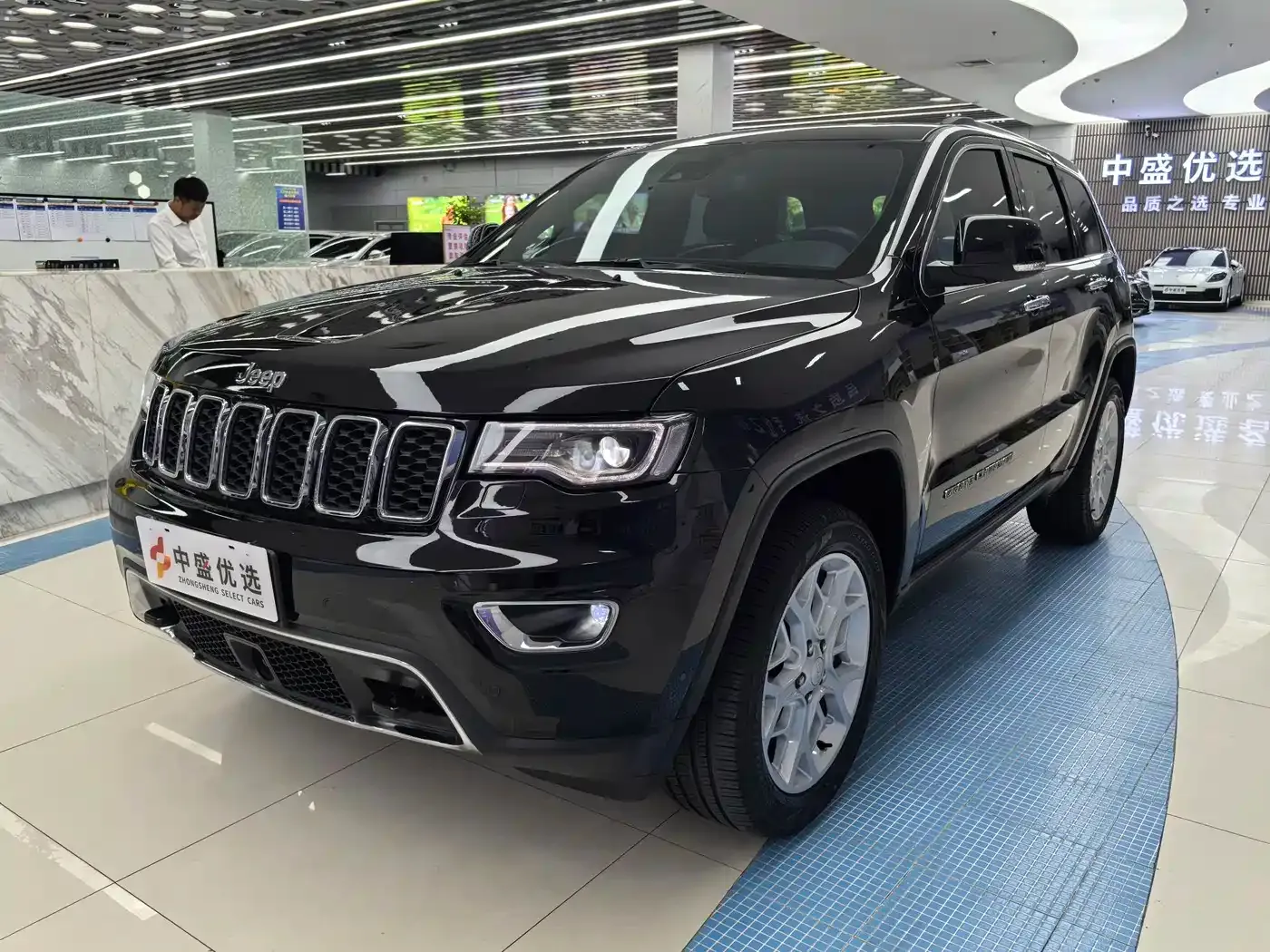 Jeep Grand Cherokee (Import) 3.0L 80th Anniversary Edition 2022