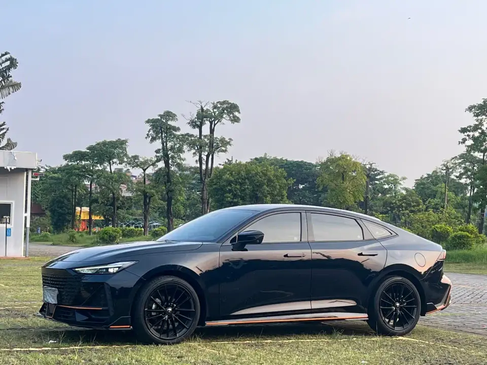 Changan UNI-V 1.5T Sport Edition 2023