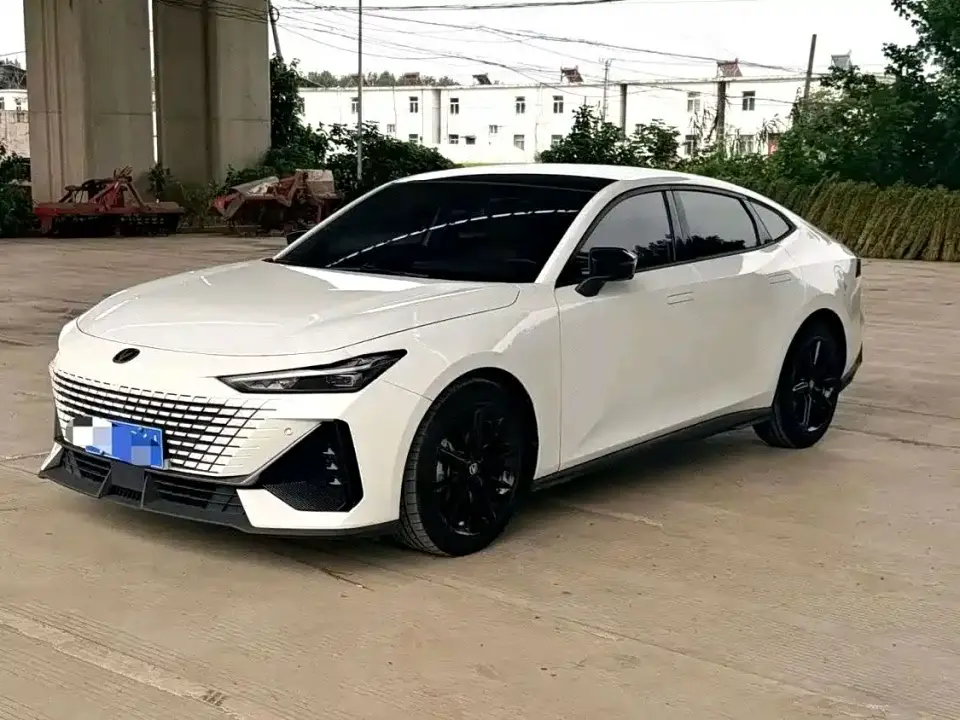 Changan UNI-V 1.5T Luxury Edition 2023