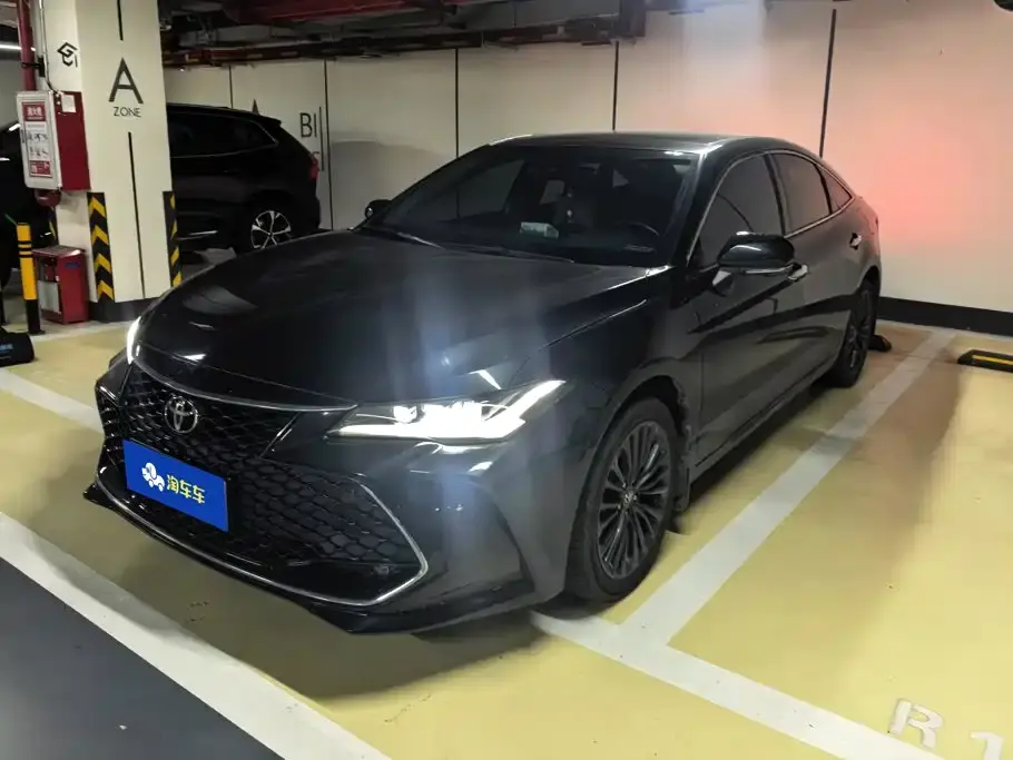 Toyota Avalon 2.5L Touring Premium Edition 2022