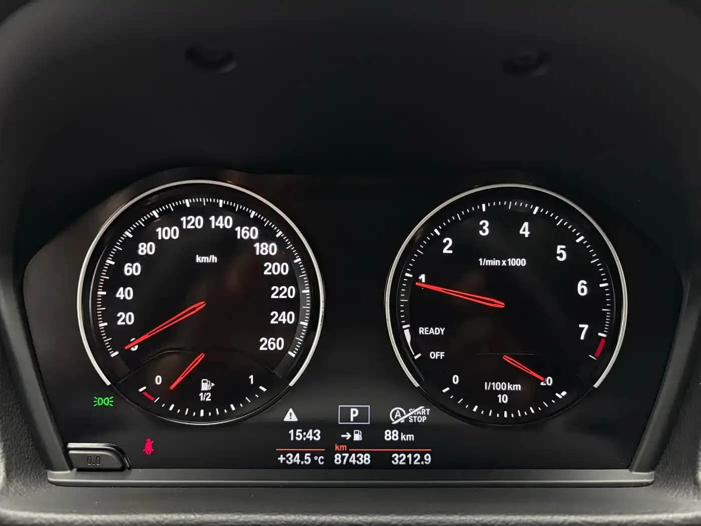 BMW 1 Series Model 120i M Sport Package 2020 — фото 24