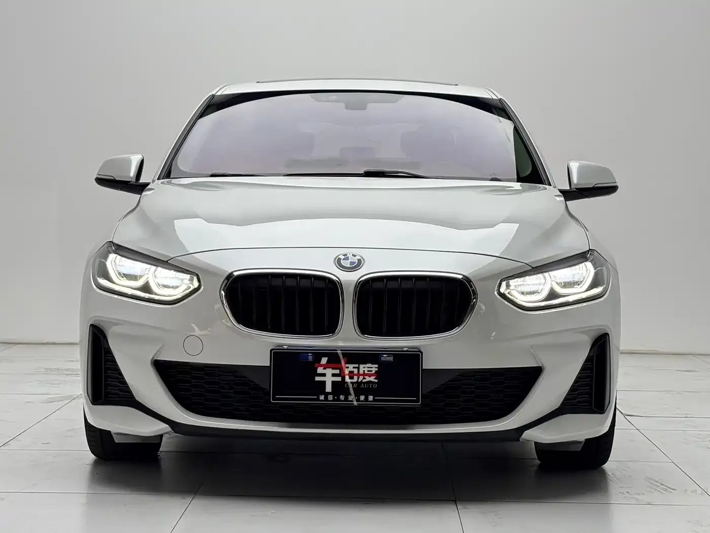 BMW 1 Series Model 120i M Sport Package 2020 — фото 2