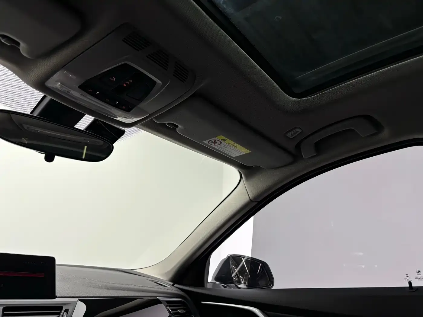 BMW 1 Series Model 120i M Sport Package 2020 — фото 16