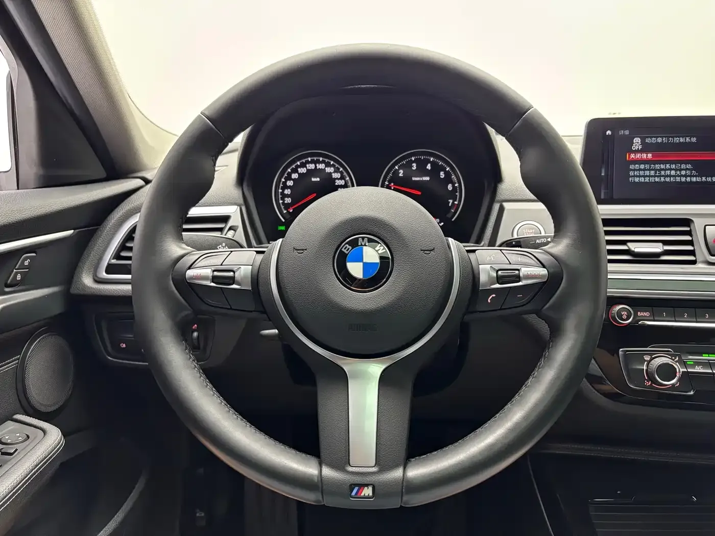 BMW 1 Series Model 120i M Sport Package 2020 — фото 18