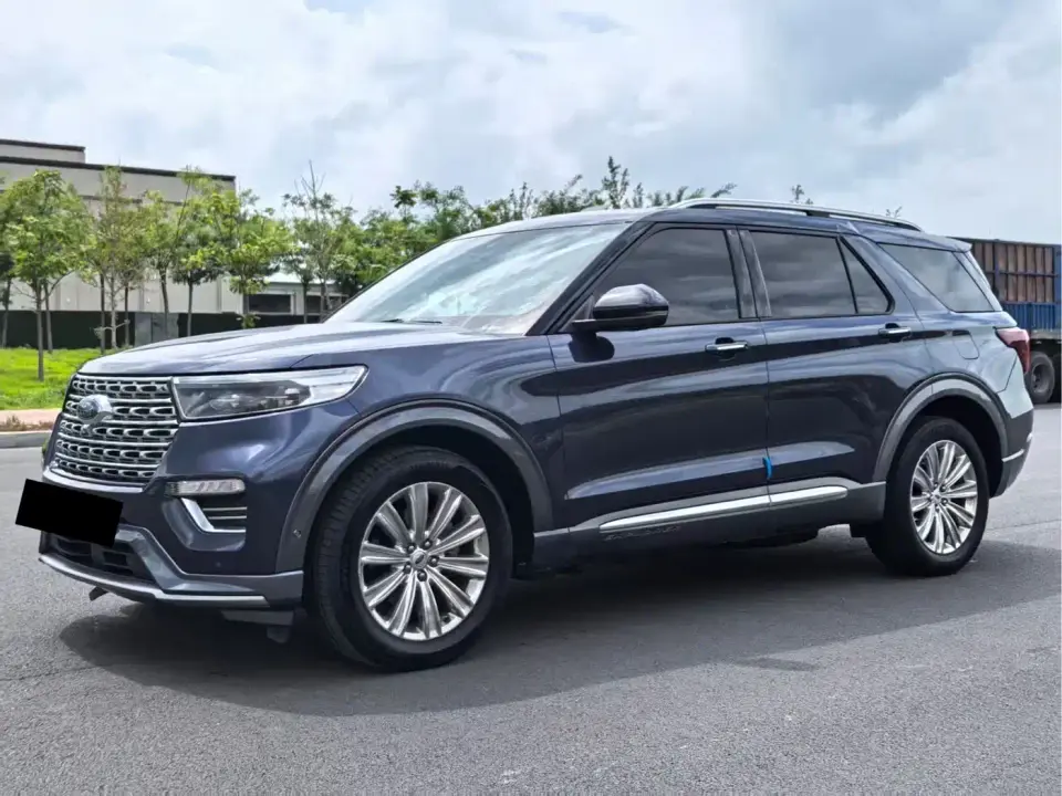 Ford Explorer EcoBoost 285 AWD Titanium Edition 7-Seater 2021