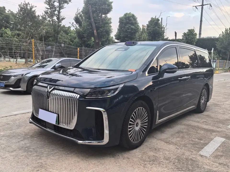 Voyah Auto Voyah Dreamer Model PHEV 4WD Premium QianKun Edition 2025