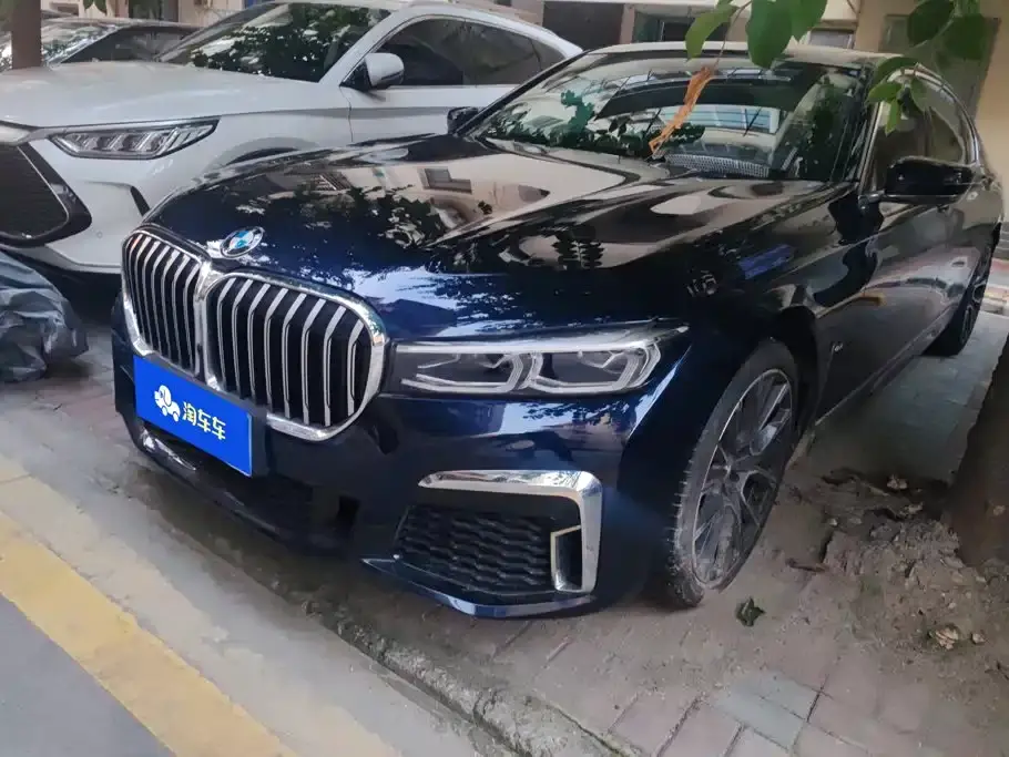 BMW 7 Series 740Li Exclusive M Sport Package 2022