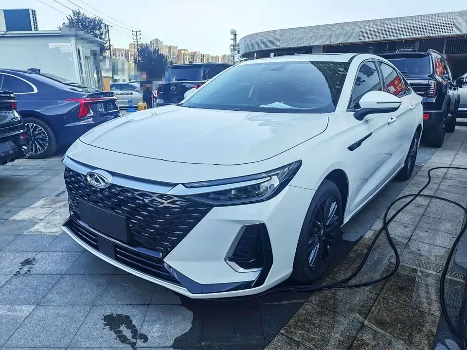 Chery Arrizo 8 1.6T DCT Smart 2024
