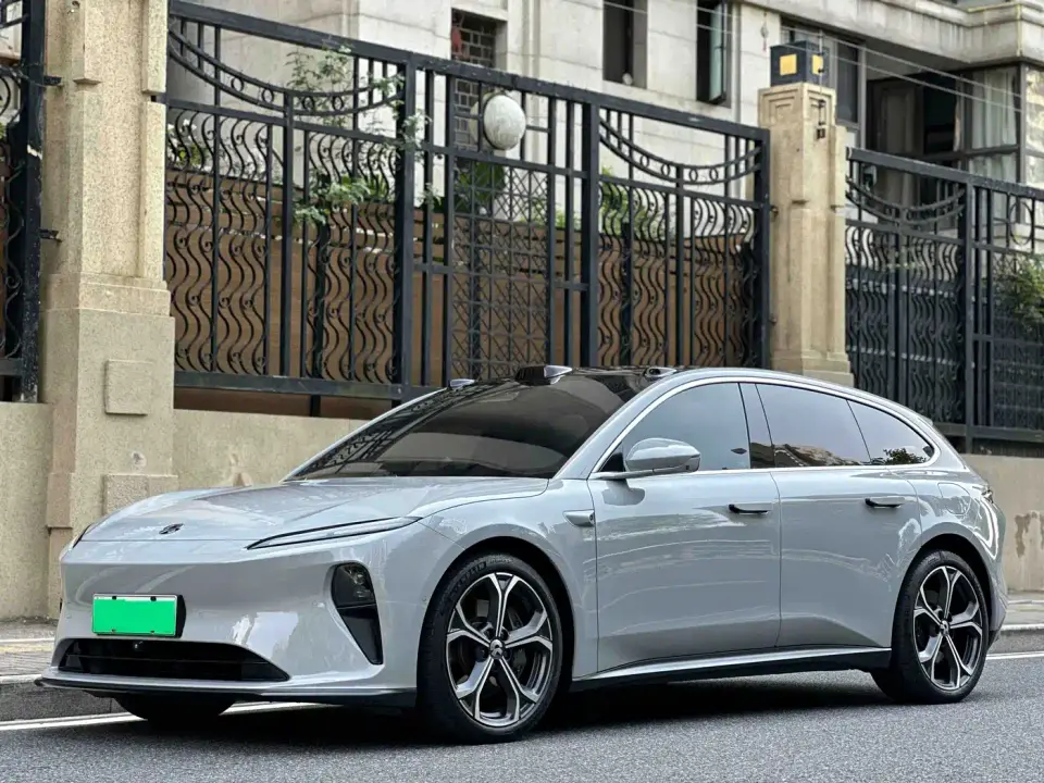 NIO ET5T Model 75kWh Touring 2024