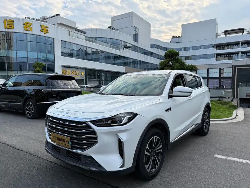 Jetour X70 PLUS 1.5T Manual Wind 5-Seater 2021