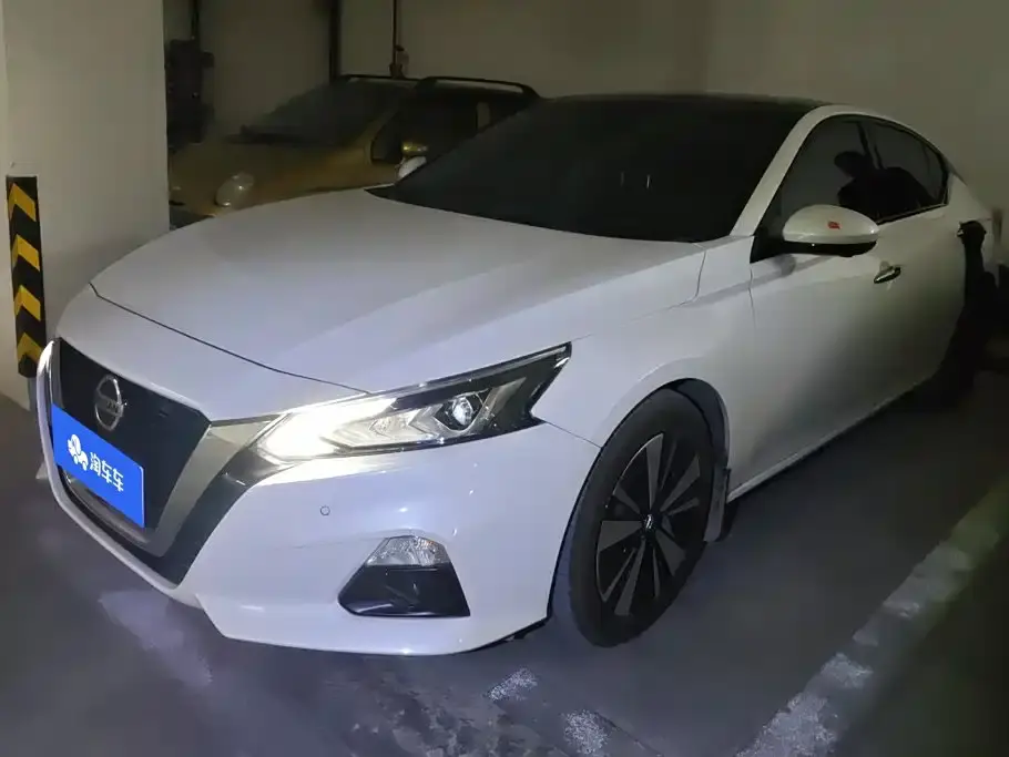 Nissan Teana 2.0L XL Upper AD1 Smart Pilot 2022