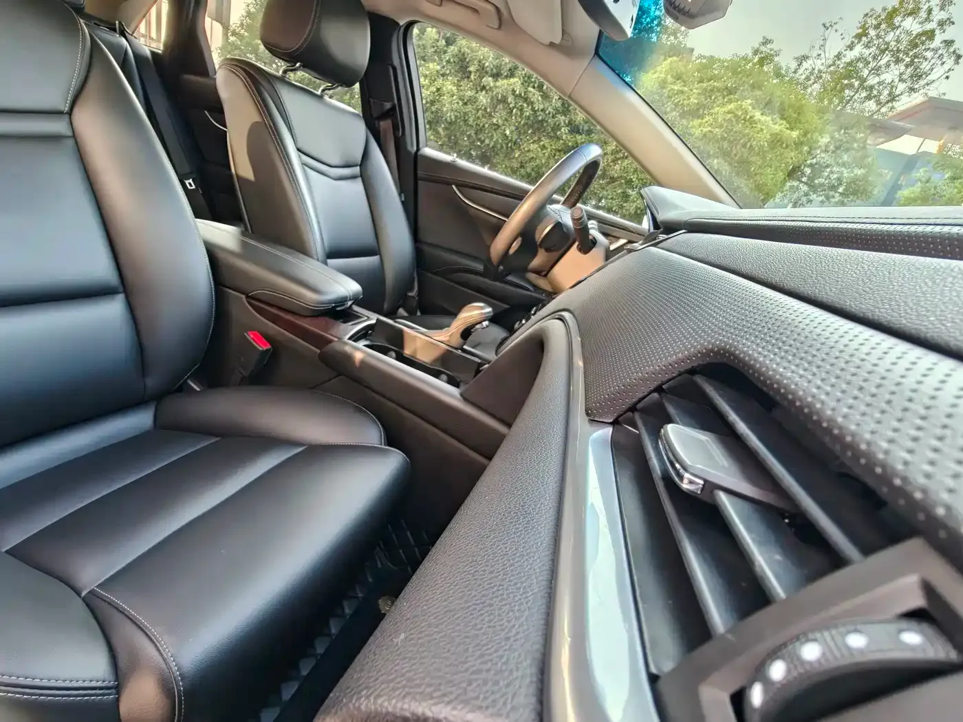 Cadillac XTS 28T Technology 2020 — фото 15
