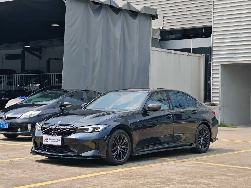 BMW 3 Series 325Li M Sport Black Night Package 2023