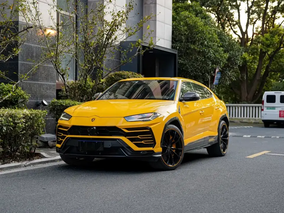 Lamborghini Urus 4.0T V8 2020