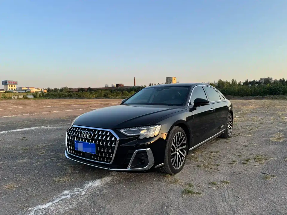 Audi A8 Model A8L 50 TFSI quattro Premium Selection 2024