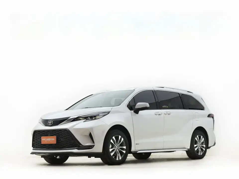 Toyota Granvia 2.5L Hybrid Premium PLUS 4WD Edition 2025