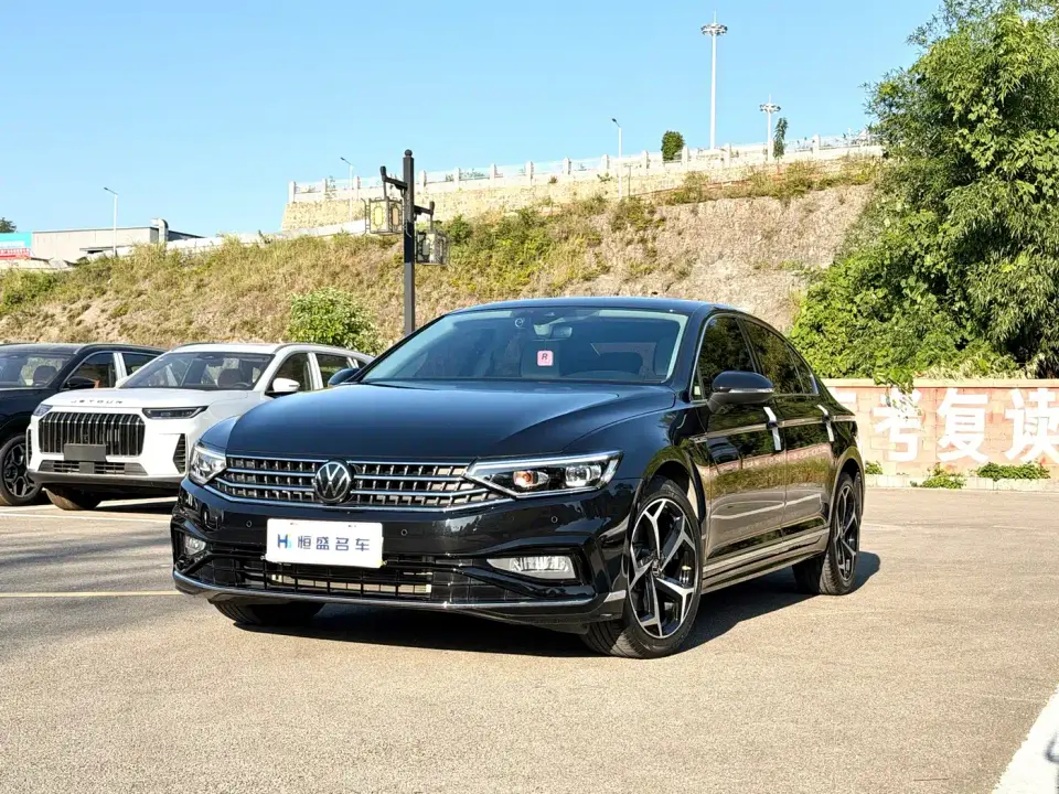 Volkswagen Magotan Model 2 Million Commemorative Edition 330TSI DSG Luxury 2023