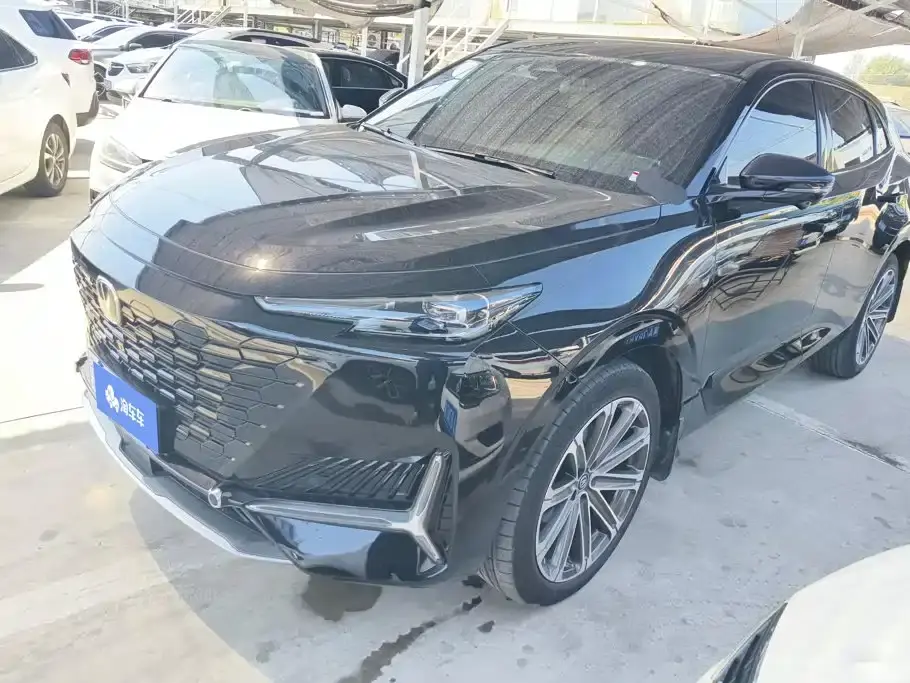 Changan UNI-K 2.0T AWD Premium 2021