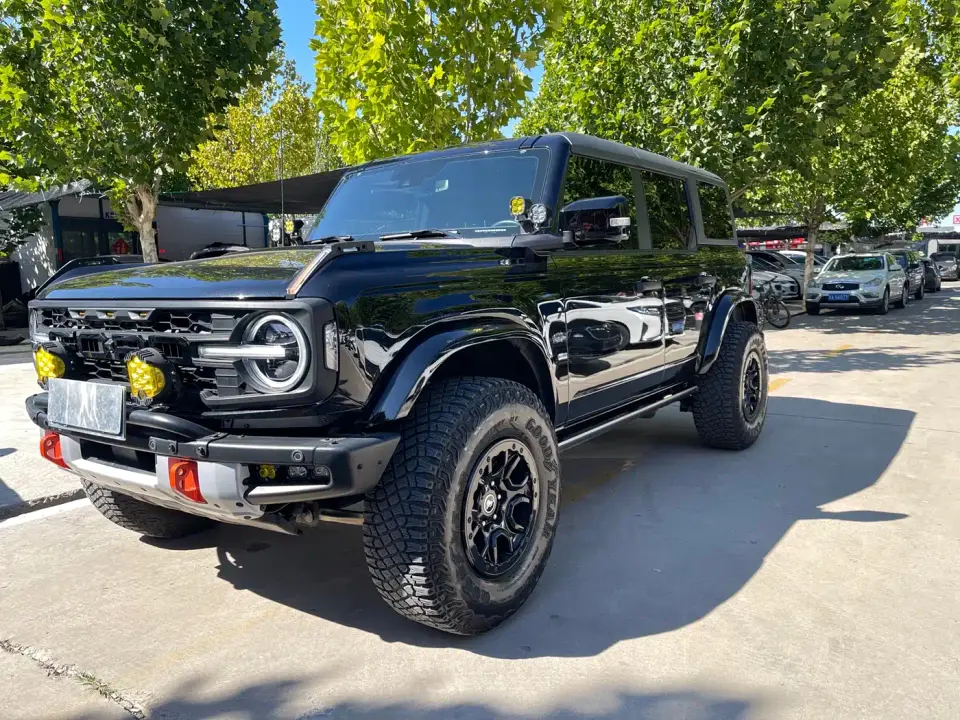 Ford Bronco 2.3T Badlands 2024