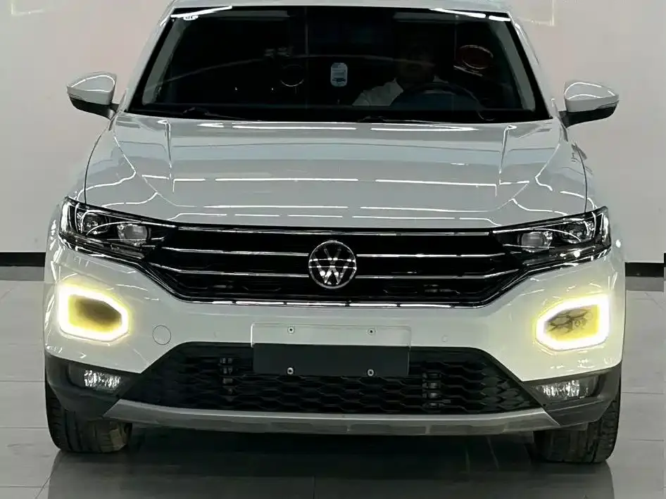 Volkswagen T-ROC 280TSI DSG 2WD Comfort PLUS 2022