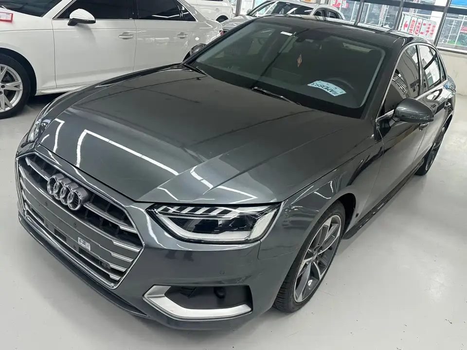 Audi A4L 40 TFSI Fashion Dynamic Edition 2021