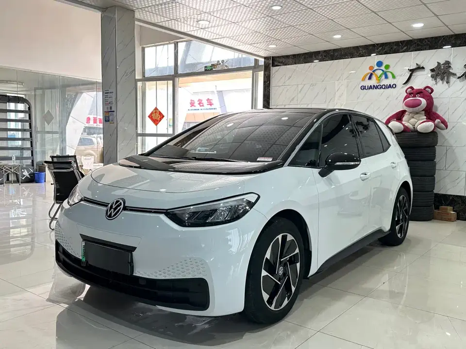 Volkswagen ID.3 Outstanding Edition 2024