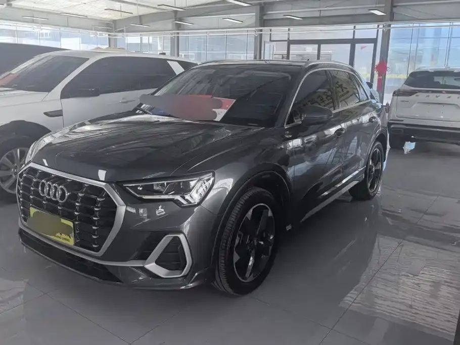 Audi Q3 35 TFSI Fashion Dynamic 2020