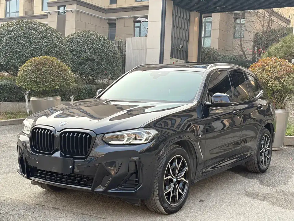BMW X3 xDrive25i M Sport Package 2022