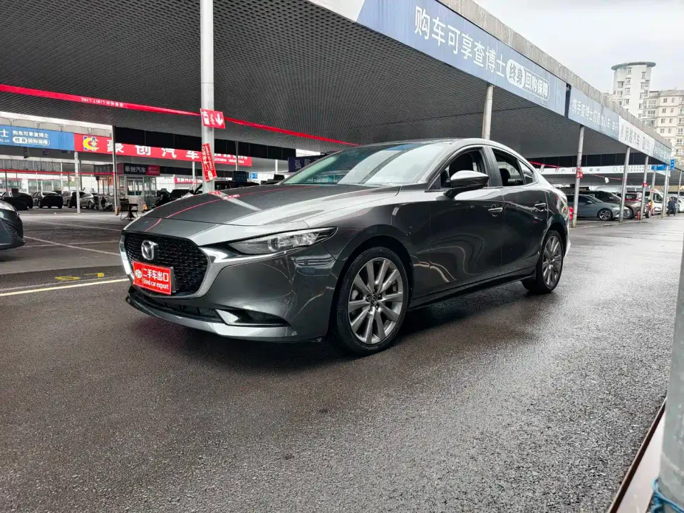 Mazda Mazda3 Axela Mazda3 2.0L Automatic Shine Edition 2022