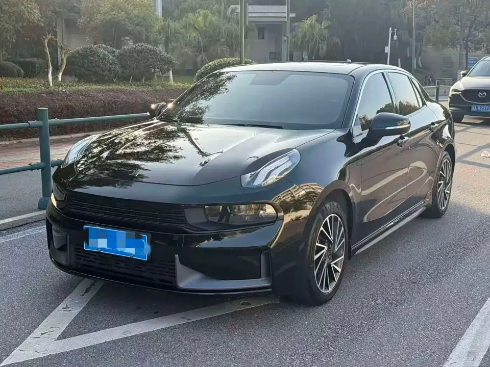 Lynk & Co 03 1.5TD DCT Jin Plus 2020