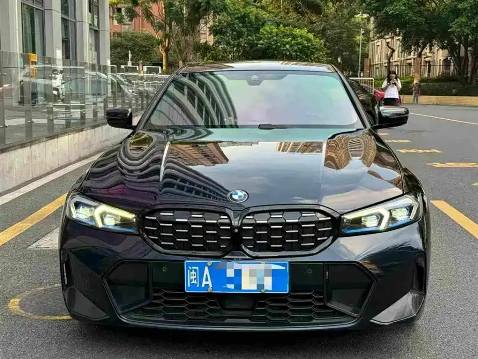 BMW 3 Series 330Li M Sport Dark Night Package 2023