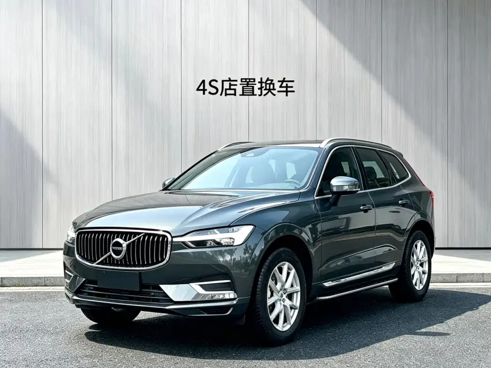Volvo XC60 T5 AWD Momentum 2021