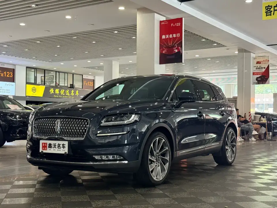 Lincoln Nautilus 2.7T AWD Prestige Edition 2022