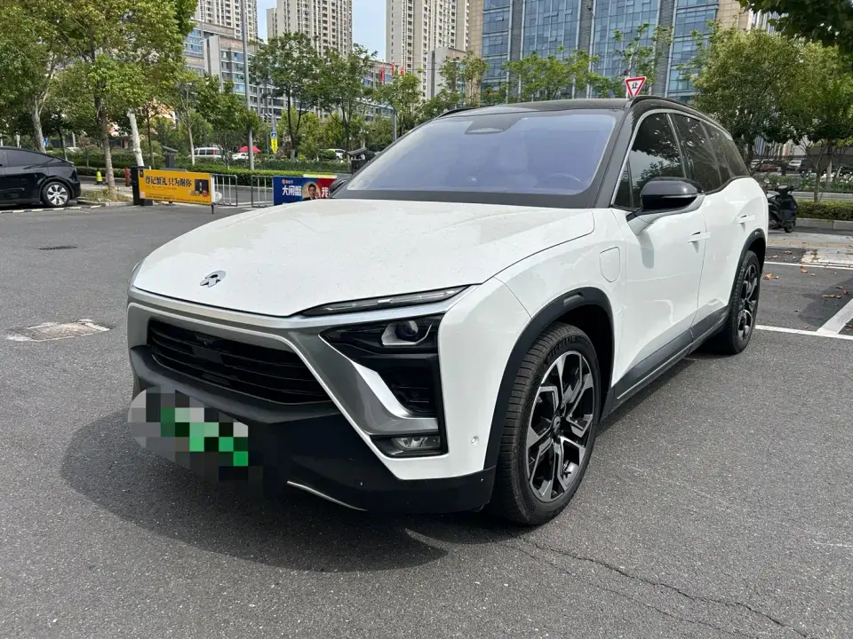 NIO ES8 Founder Edition 2019