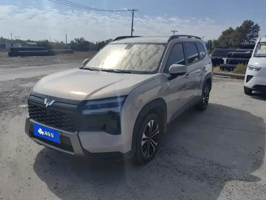 Wuling Motors Starlight 560 Model 1.5T 6MT Comfort Version 2025