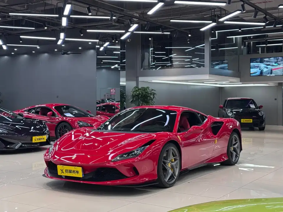 Ferrari F8 Tributo 3.9T V8 2022