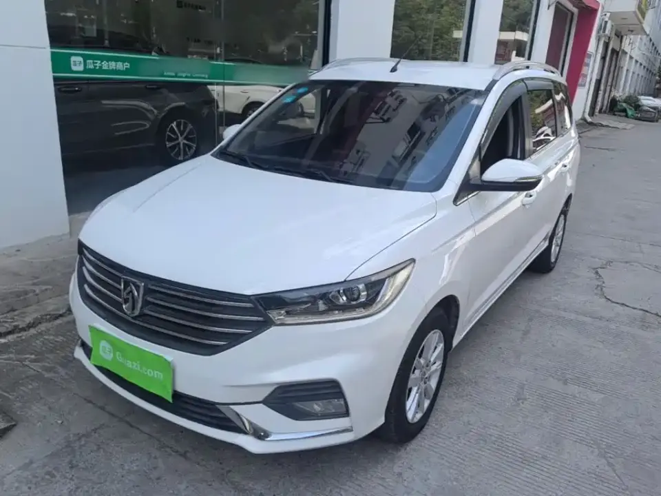 Baojun 360 1.5L Manual Elite China VI 2019