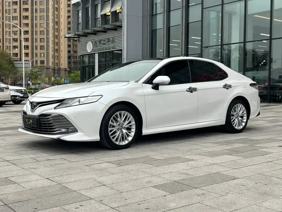 Toyota Camry Facelift 2.5G Luxury Edition 2020