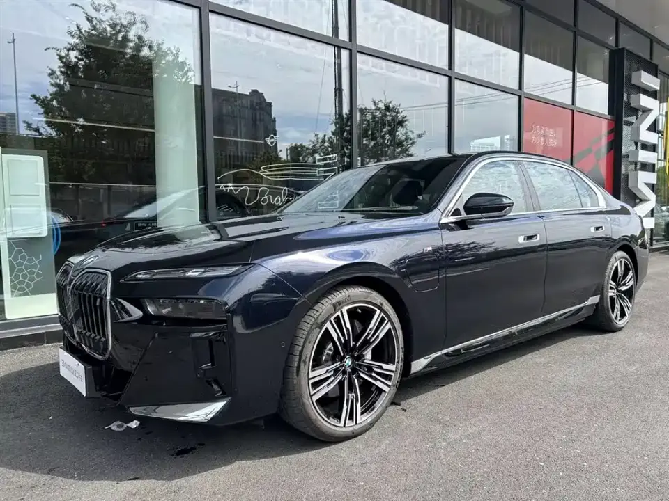 BMW i7 eDrive50L Premium M Sport Package 2026