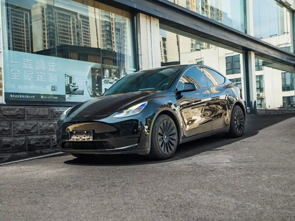 Tesla Model Y Facelift Rear-Wheel Drive Version 2022