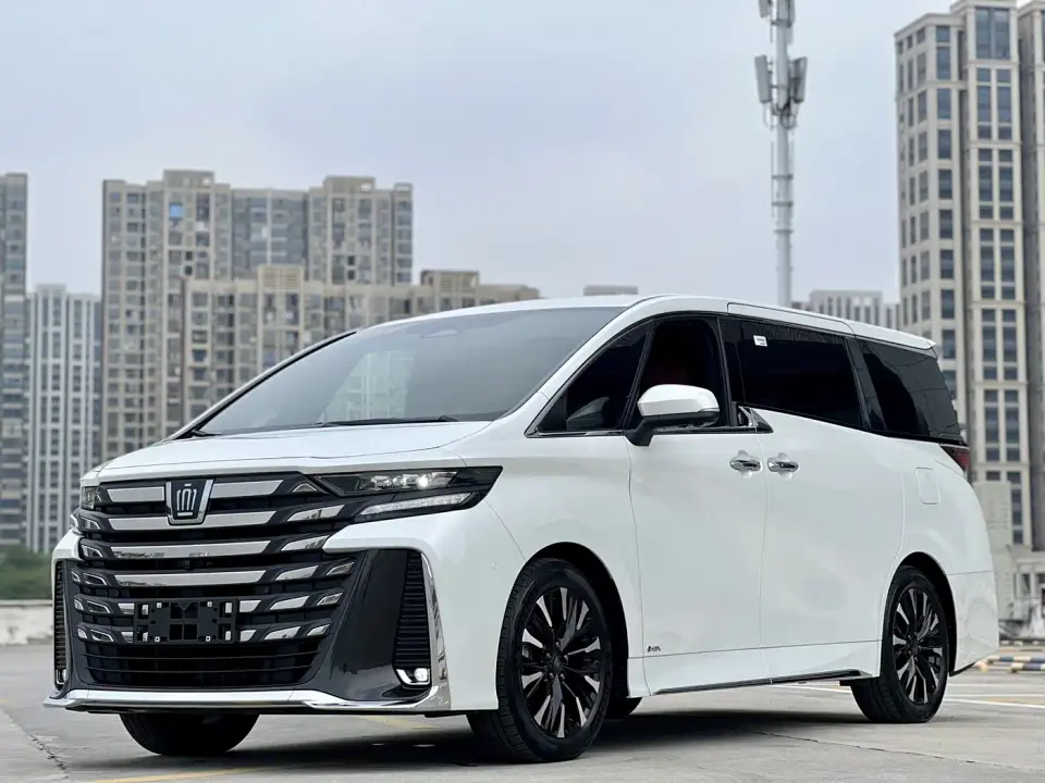 Toyota Vellfire Crown Hybrid 2.5L Executive Premium Edition 2025