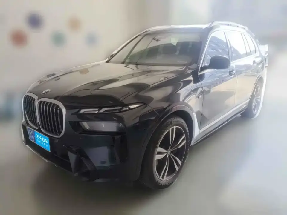 BMW X7 xDrive40i Exclusive M Sport Package 2023