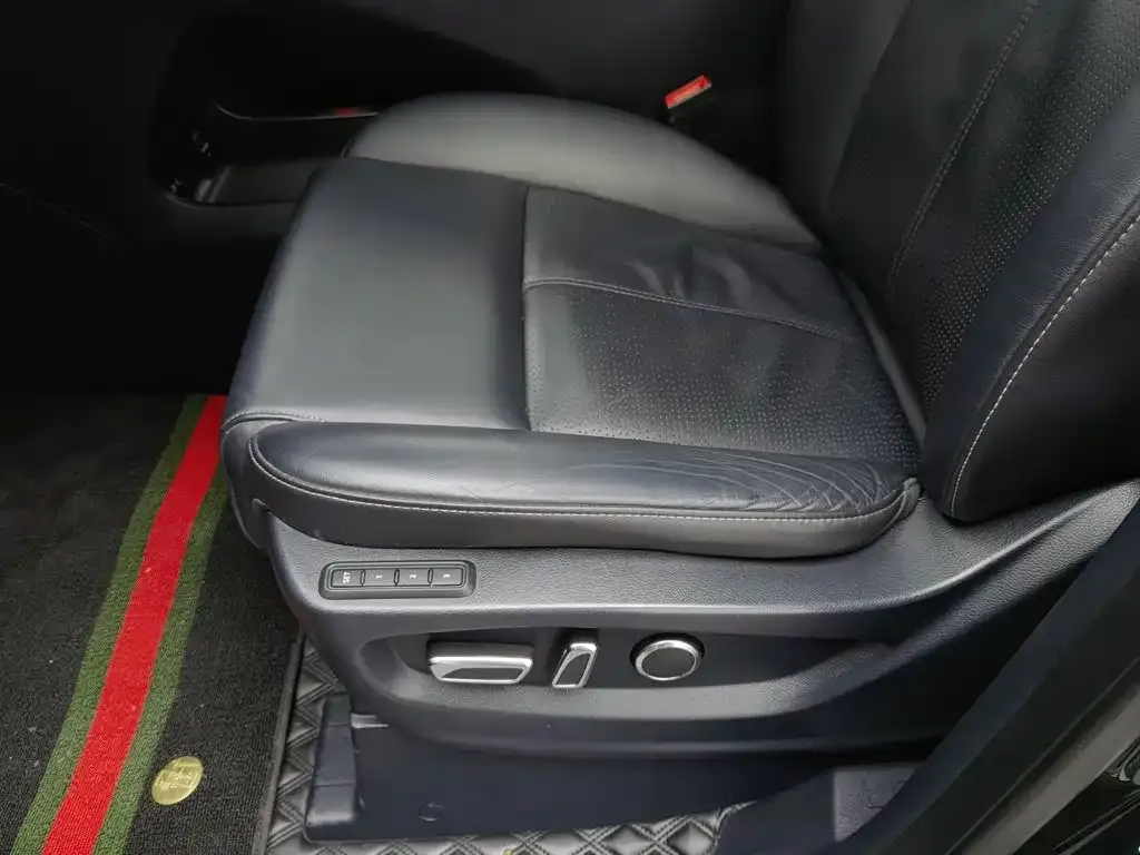 GAC Trumpchi M8 Leading Show Series 390T Ultimate Edition 2020 — фото 20