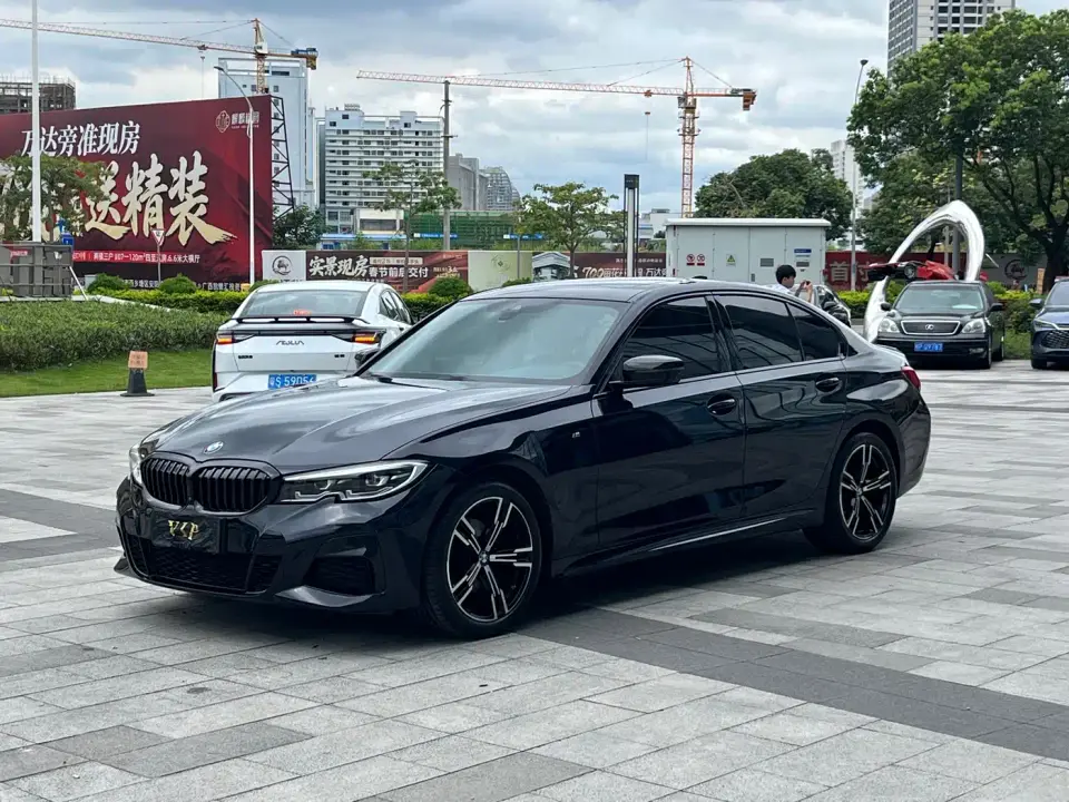 BMW 3 Series 325i M Sport Night Edition 2021