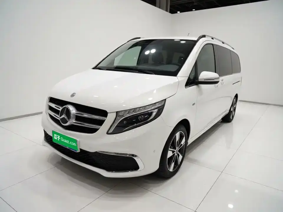 Mercedes-Benz V-Class V 260 L Long Wheelbase Premium Edition 2022