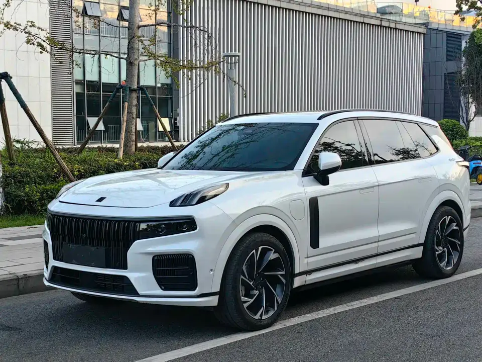 Lynk & Co 09 EM-P 2.0T PHEV Halo 6-seater 2022