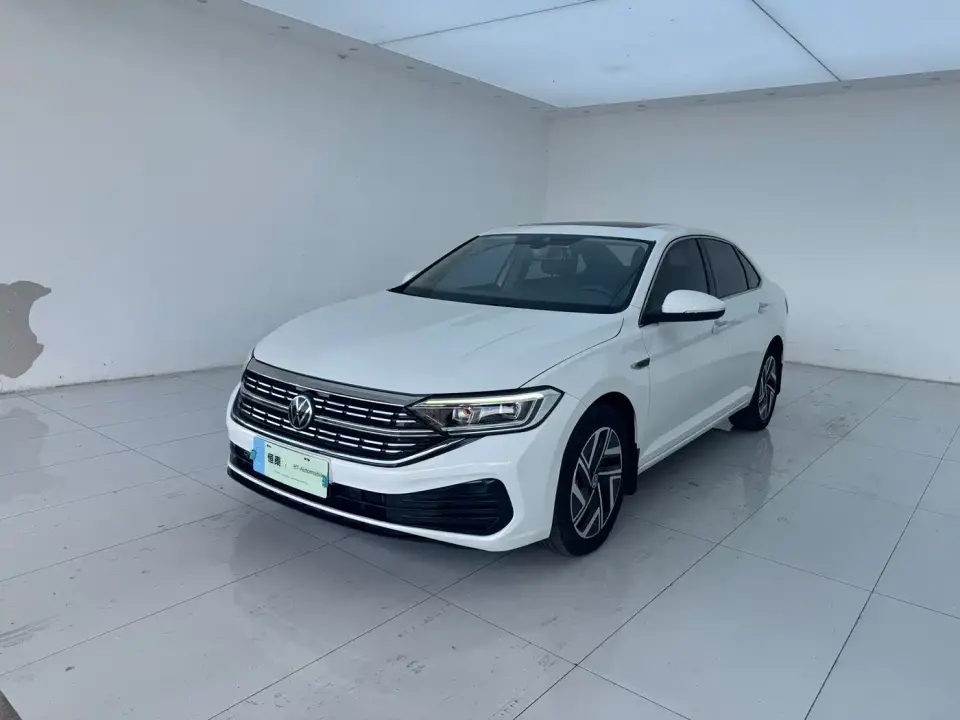 Volkswagen Sagitar 300TSI DSG Surpassing Edition 2023
